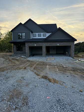 1.8 Acres of Land with Home for Sale in Clarksville, Tennessee