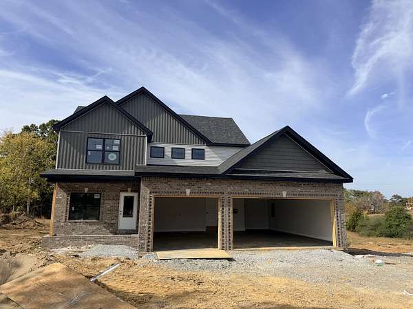 1.8 Acres of Land with Home for Sale in Clarksville, Tennessee