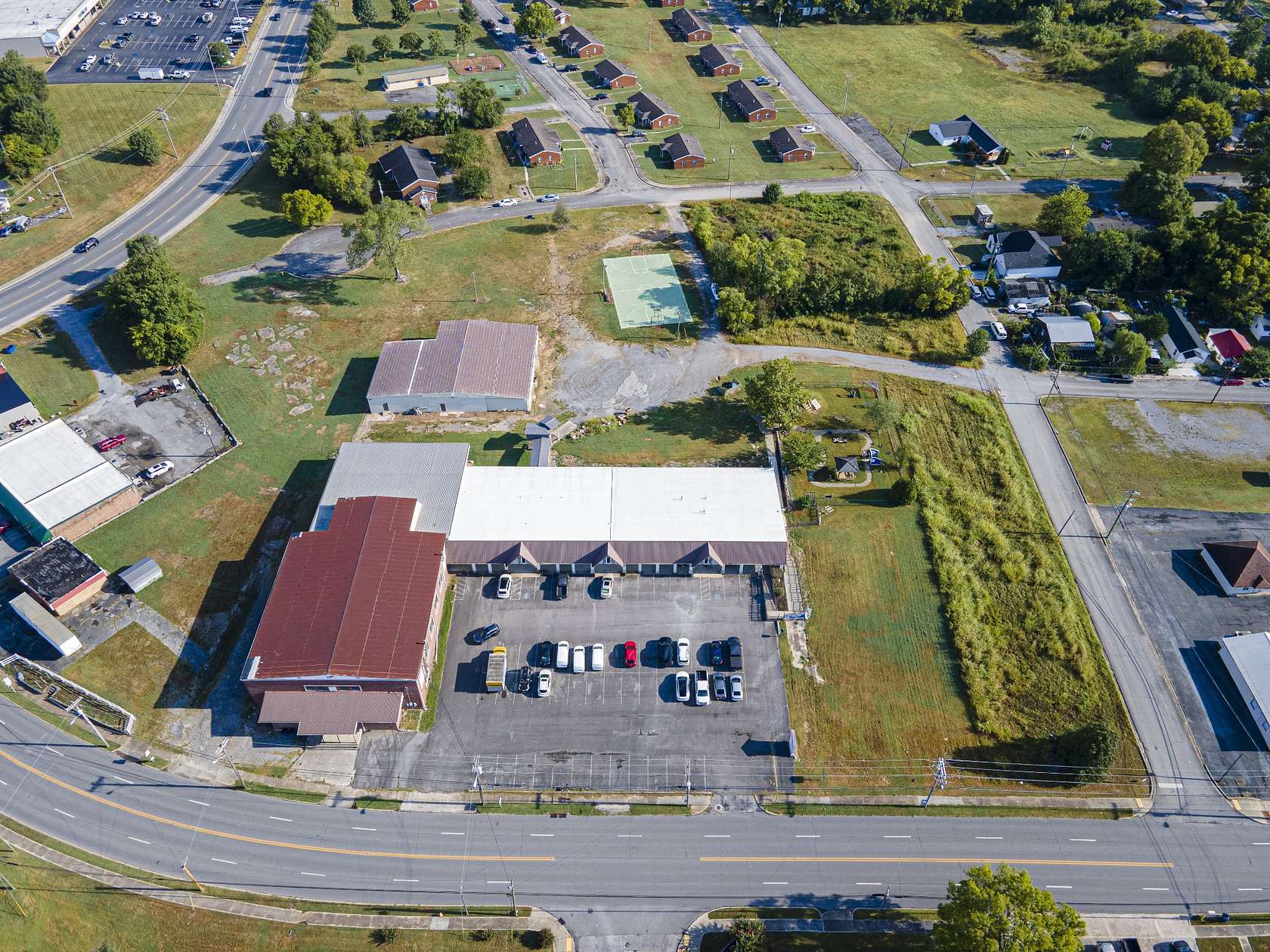 3 Acres of Improved Commercial Land for Sale in Shelbyville, Tennessee