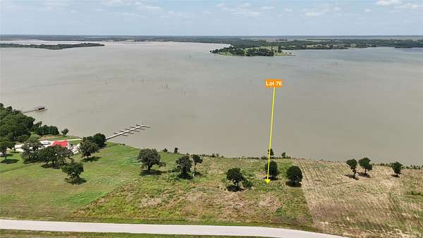1.14 Acres of Residential Land for Sale in Corsicana, Texas