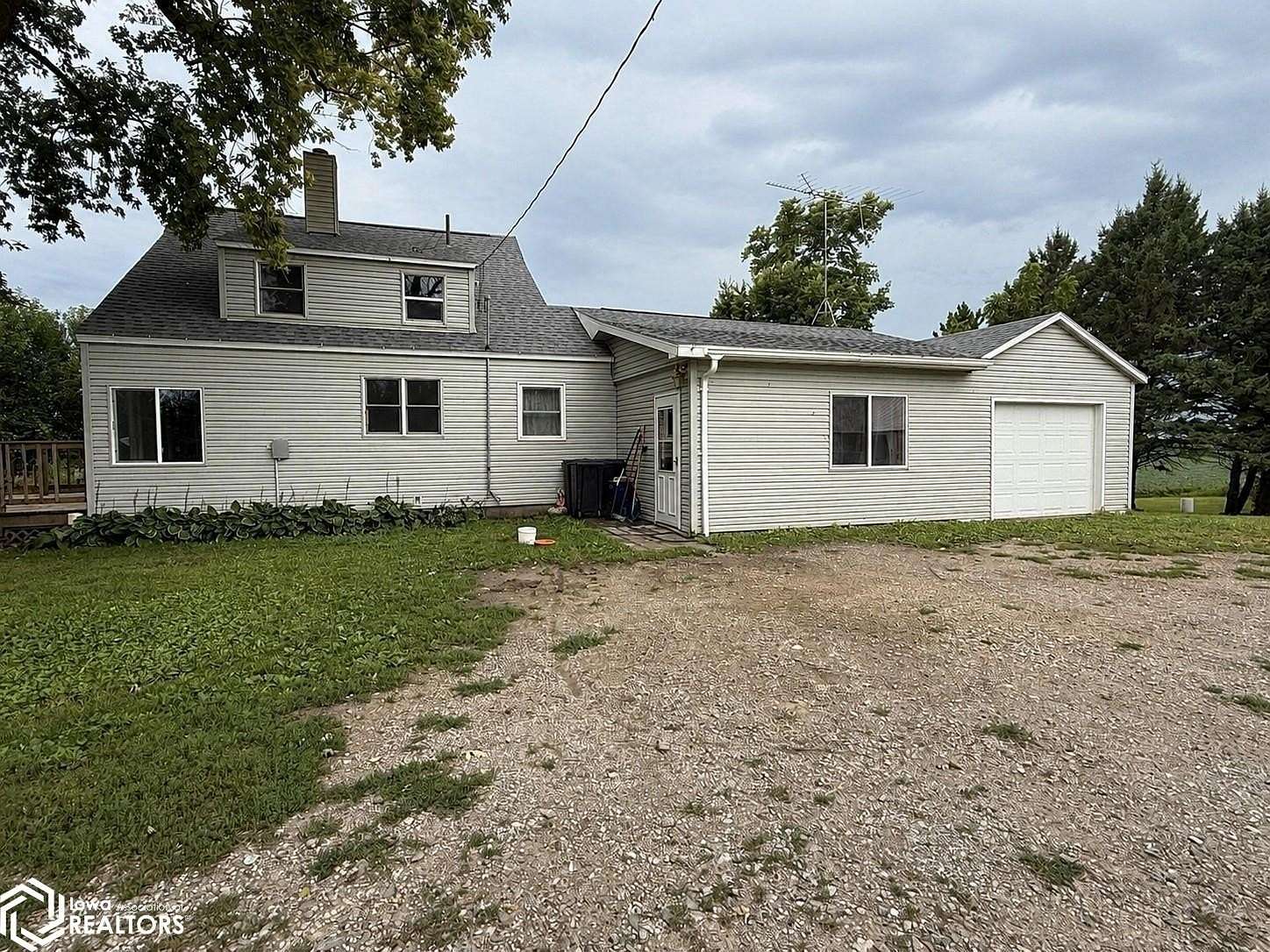5.57 Acres of Land with Home for Sale in Kensett, Iowa