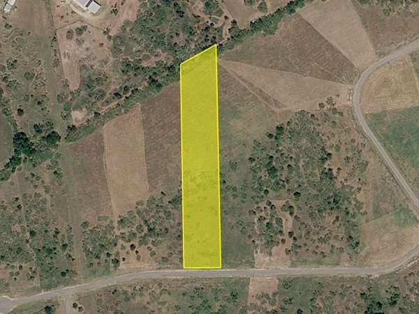 3 Acres of Residential Land for Sale in Corsicana, Texas