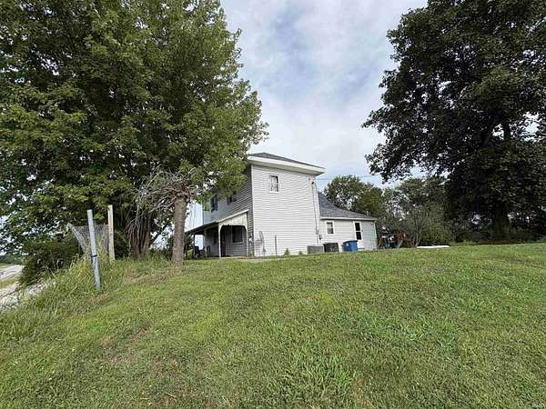 2.8 Acres of Land with Home for Sale in Bicknell, Indiana