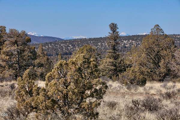 5 Acres of Land for Sale in Prineville, Oregon