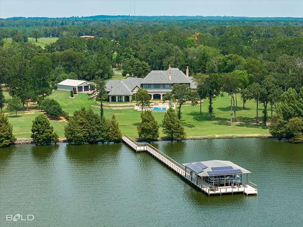 5.15 Acres of Land with Home for Sale in Shreveport, Louisiana