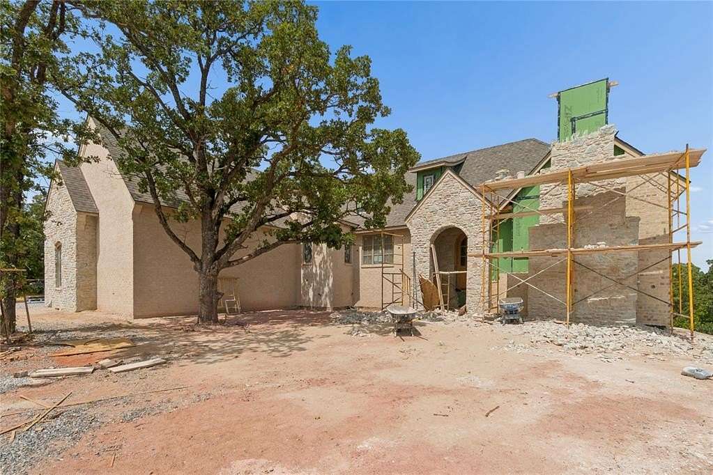 2 Acres of Land with Home for Sale in Arcadia, Oklahoma