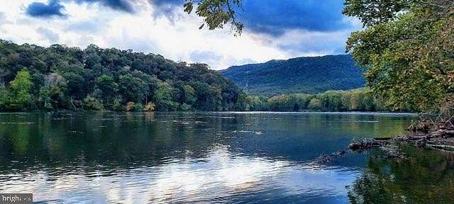 16.2 Acres of Land with Home for Sale in Front Royal, Virginia