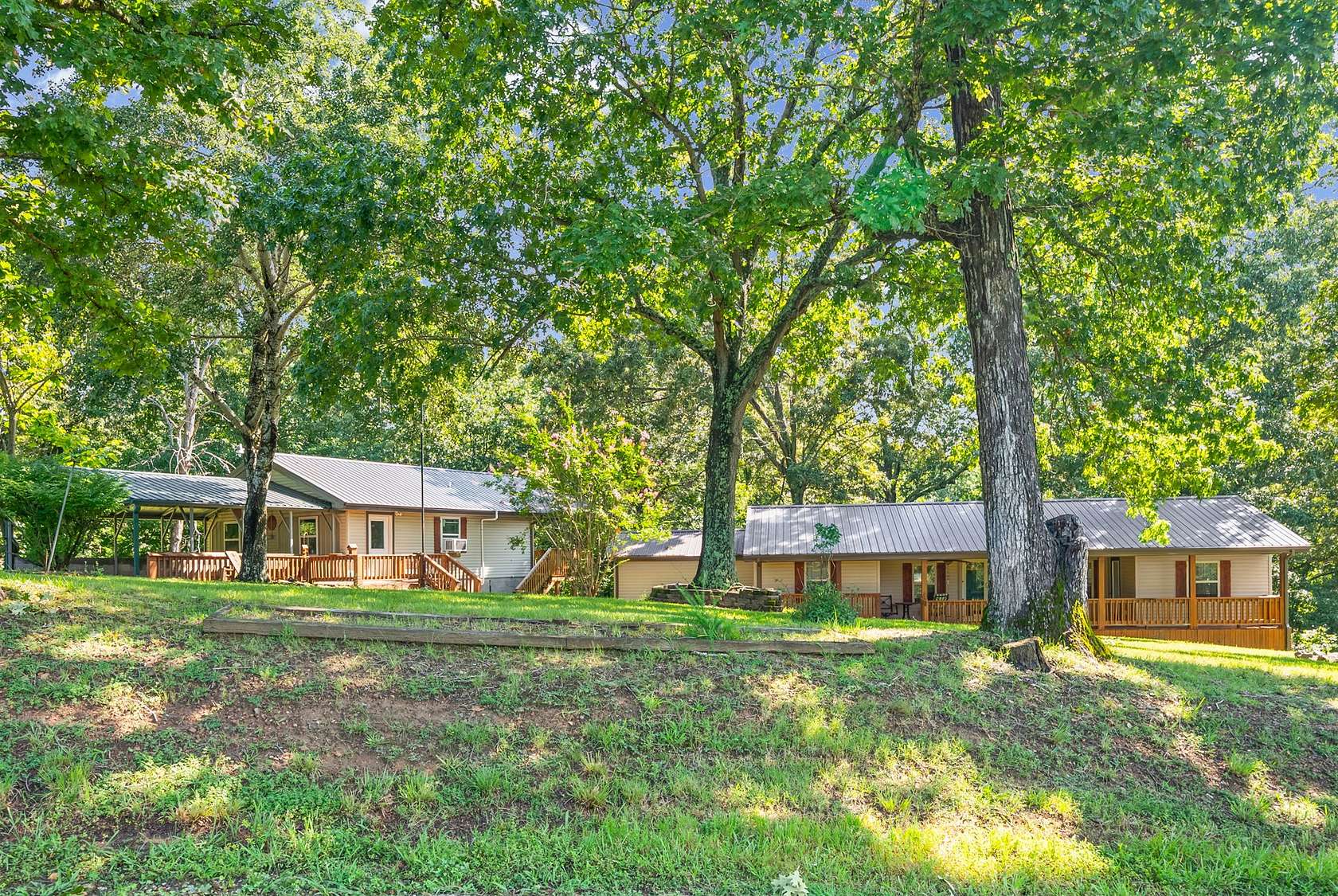 2.34 Acres of Land with Home for Sale in Cadiz, Kentucky