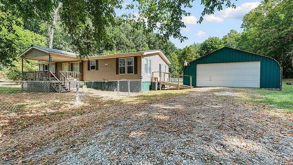 4.83 Acres of Land with Home for Sale in Fayetteville, Arkansas