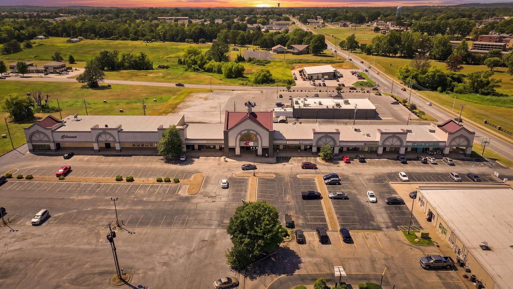 4.44 Acres of Commercial Land for Sale in Bolivar, Missouri
