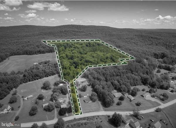 27.6 Acres of Land for Sale in New Bloomfield, Pennsylvania