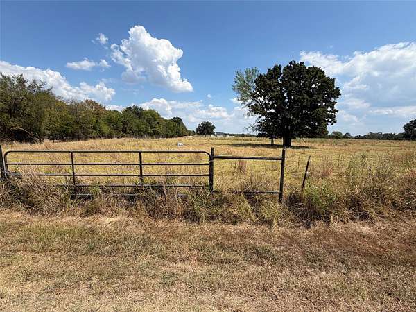1.72 Acres of Residential Land for Sale in Emory, Texas