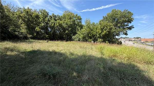 0.46 Acres of Residential Land for Sale in Kansas City, Kansas