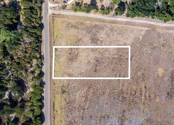 1 Acre of Residential Land for Sale in Moody, Texas