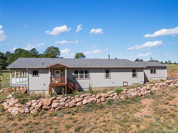9.53 Acres of Land with Home for Sale in Cripple Creek, Colorado