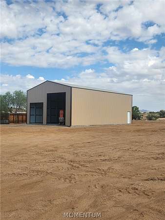 1.13 Acres of Residential Land for Sale in Golden Valley, Arizona