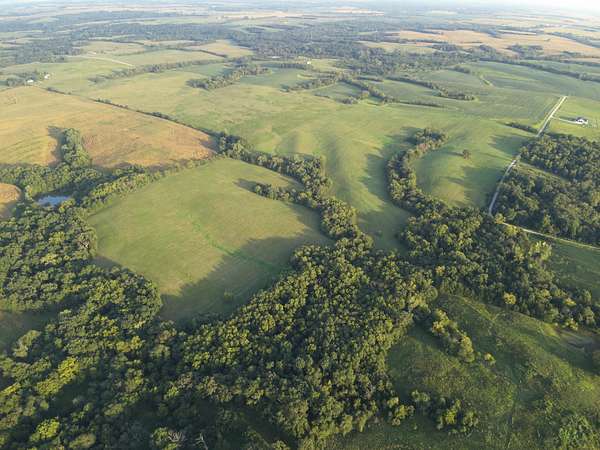 160 Acres of Land for Sale in Ridgeway, Missouri