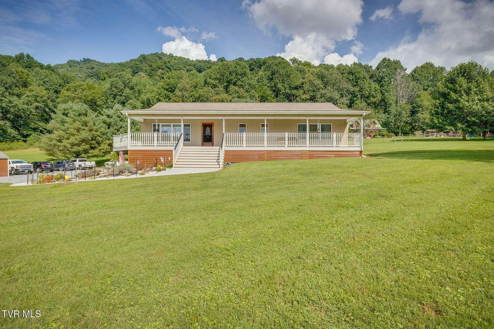 2.5 Acres of Land with Home for Sale in Flag Pond, Tennessee