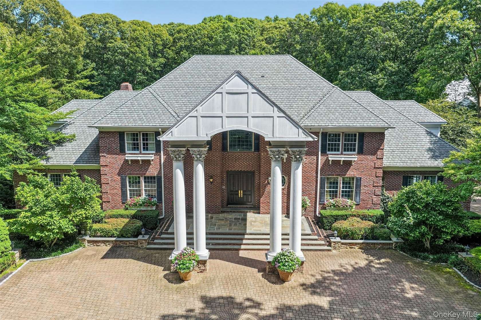 4 Acres of Land with Home for Sale in Locust Valley, New York