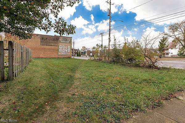 0.08 Acres of Commercial Land for Sale in Cleveland, Ohio