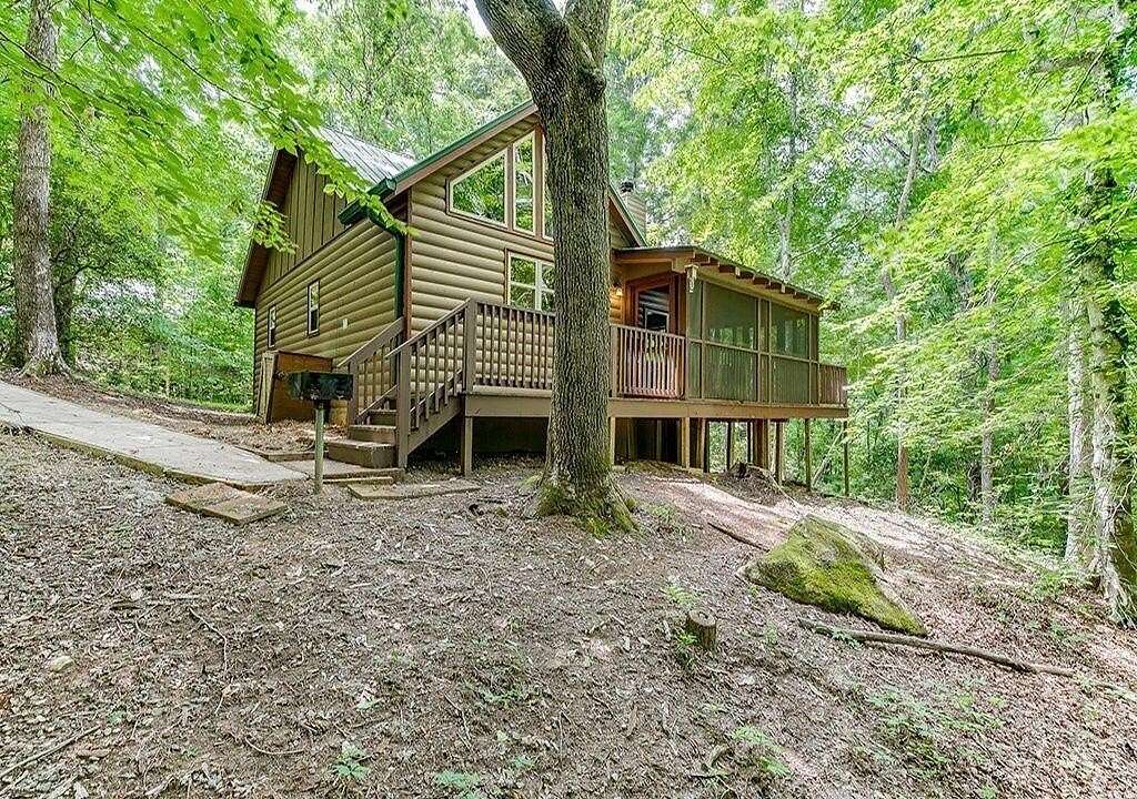 2 Acres of Land with Home for Sale in Cleveland, Georgia