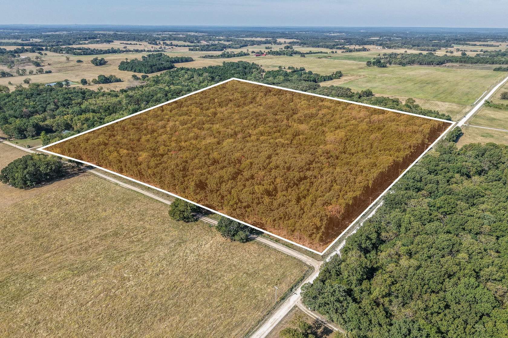 38 Acres of Recreational & Residential Land for Sale in Urbana, Missouri