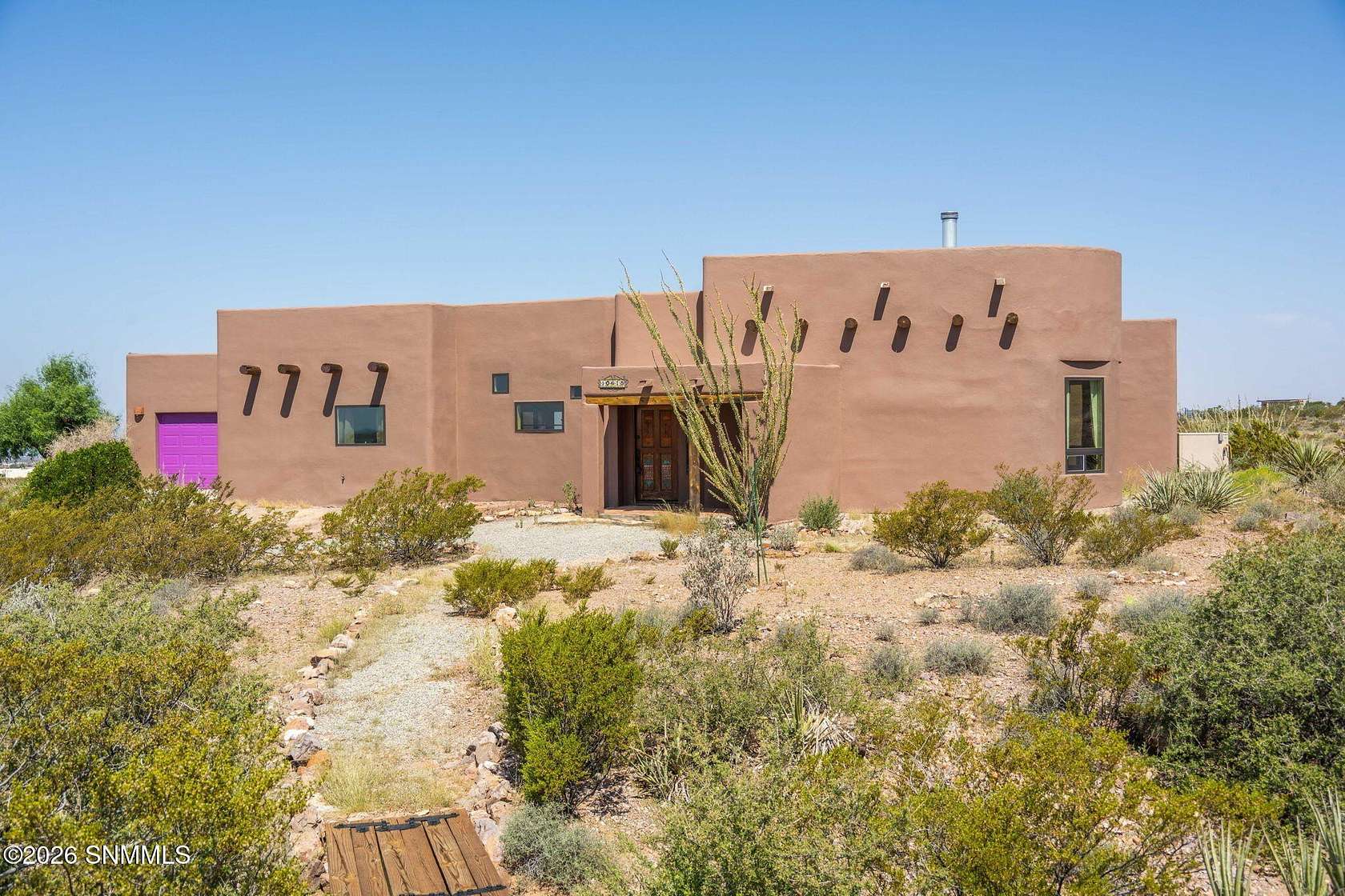 4.5 Acres of Land with Home for Sale in Las Cruces, New Mexico