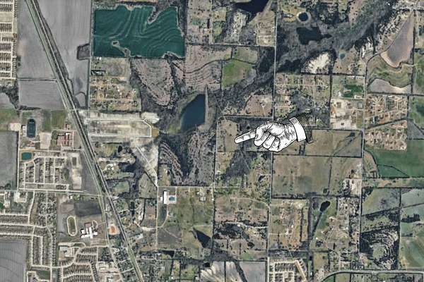 8 Acres of Land for Sale in Van Alstyne, Texas
