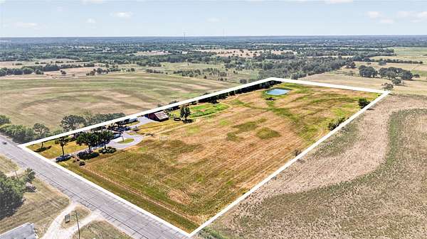 13.9 Acres of Land with Home for Sale in Bonham, Texas