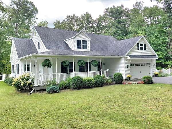 5 Acres of Land with Home for Sale in Shaftsbury, Vermont