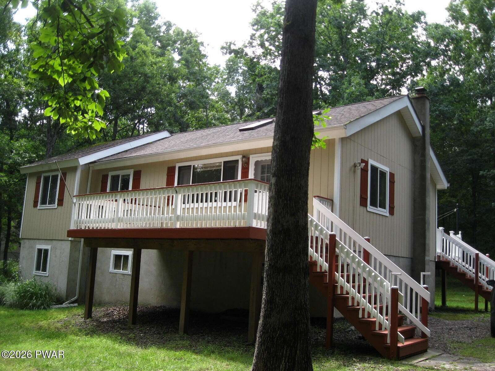 6 Acres of Land with Home for Sale in Hawley, Pennsylvania