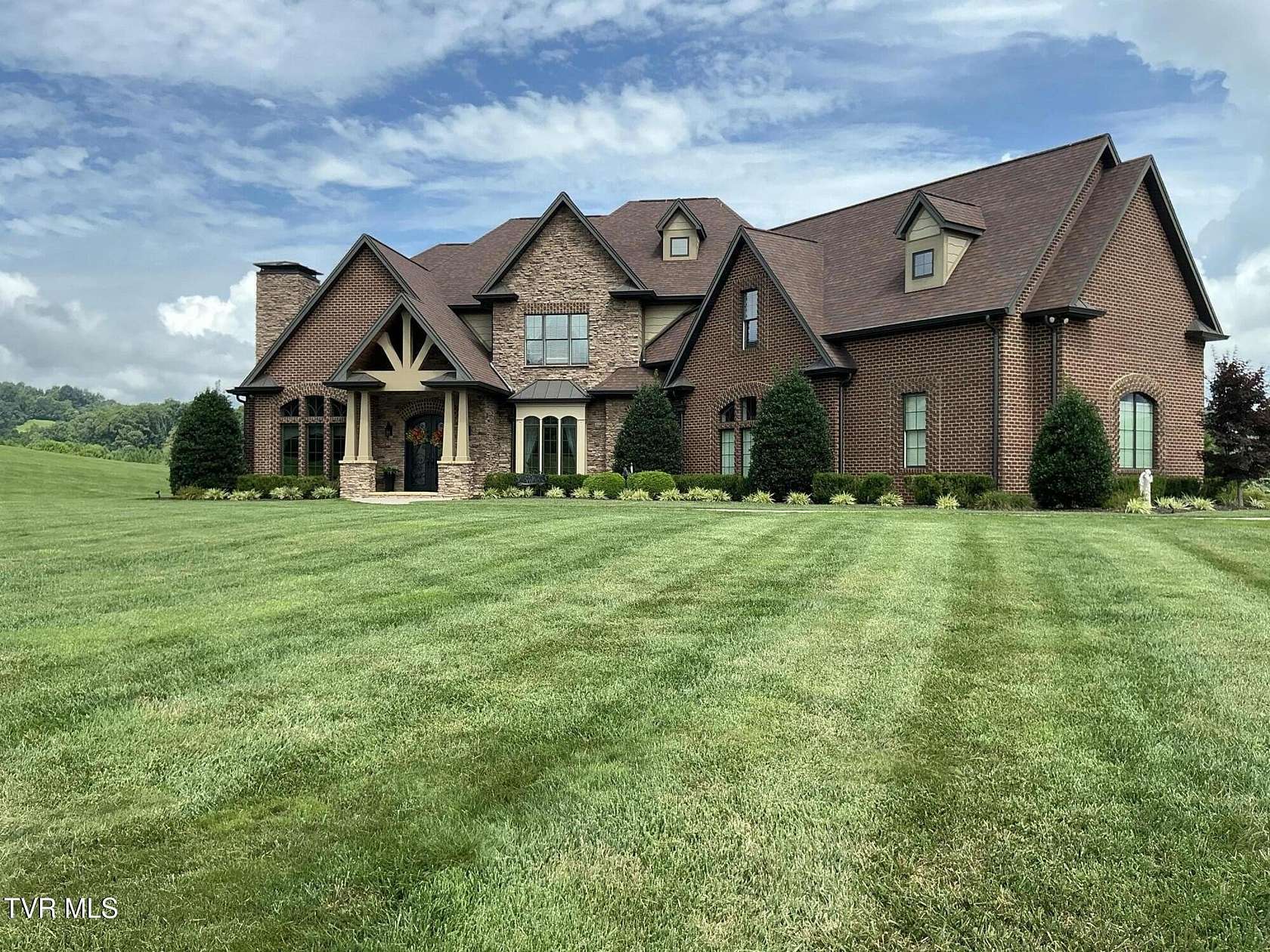 2 Acres of Land with Home for Sale in Johnson City, Tennessee