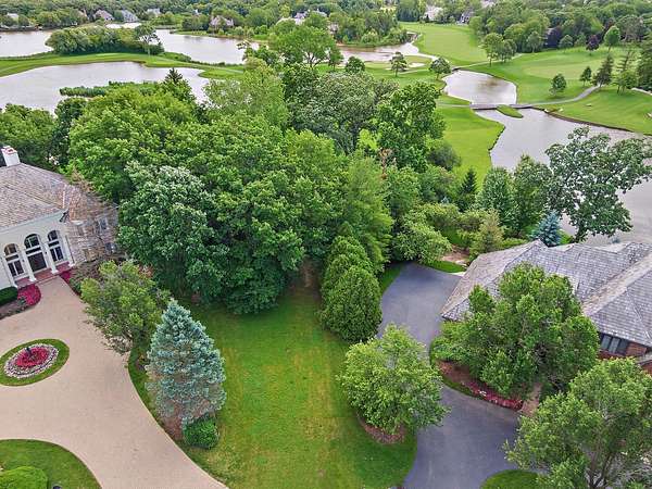 1.47 Acres of Residential Land for Sale in North Barrington, Illinois