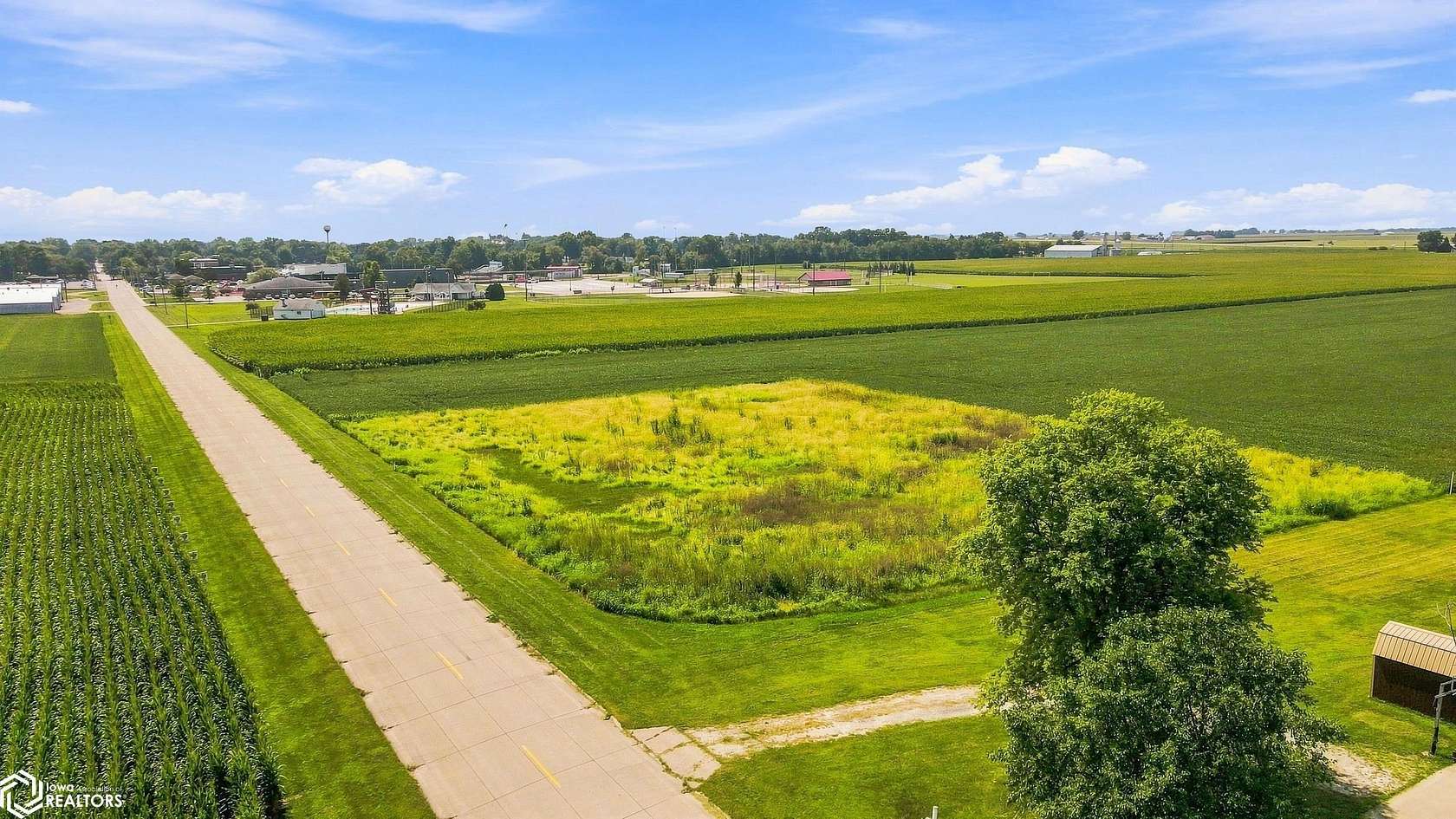 1.5 Acres of Land for Sale in Mediapolis, Iowa