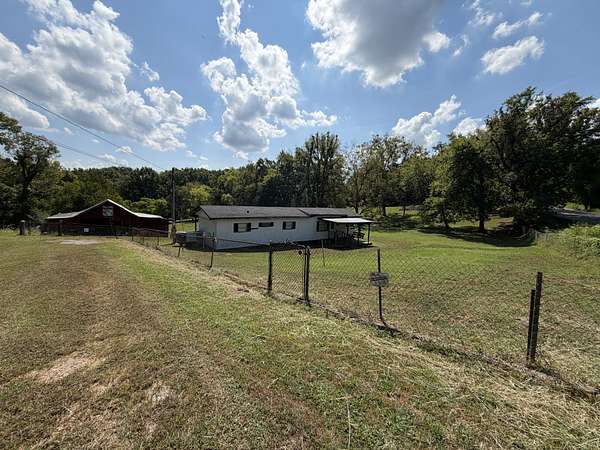 1.38 Acres of Residential Land for Sale in Mount Juliet, Tennessee