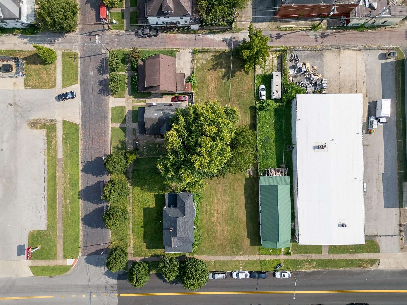 0.14 Acres of Commercial Land for Sale in Huntington, West Virginia