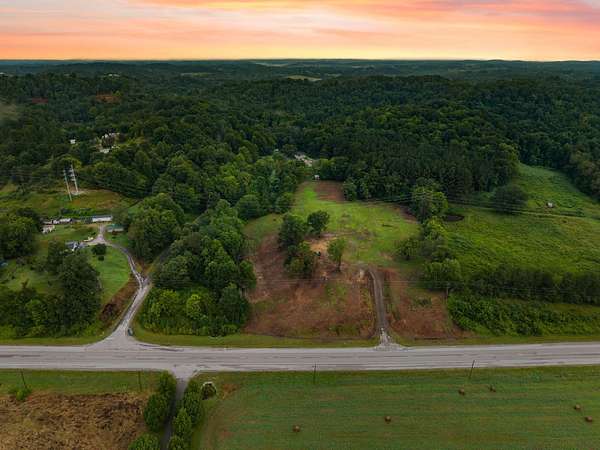 4 Acres of Residential Land for Sale in East Bernstadt, Kentucky