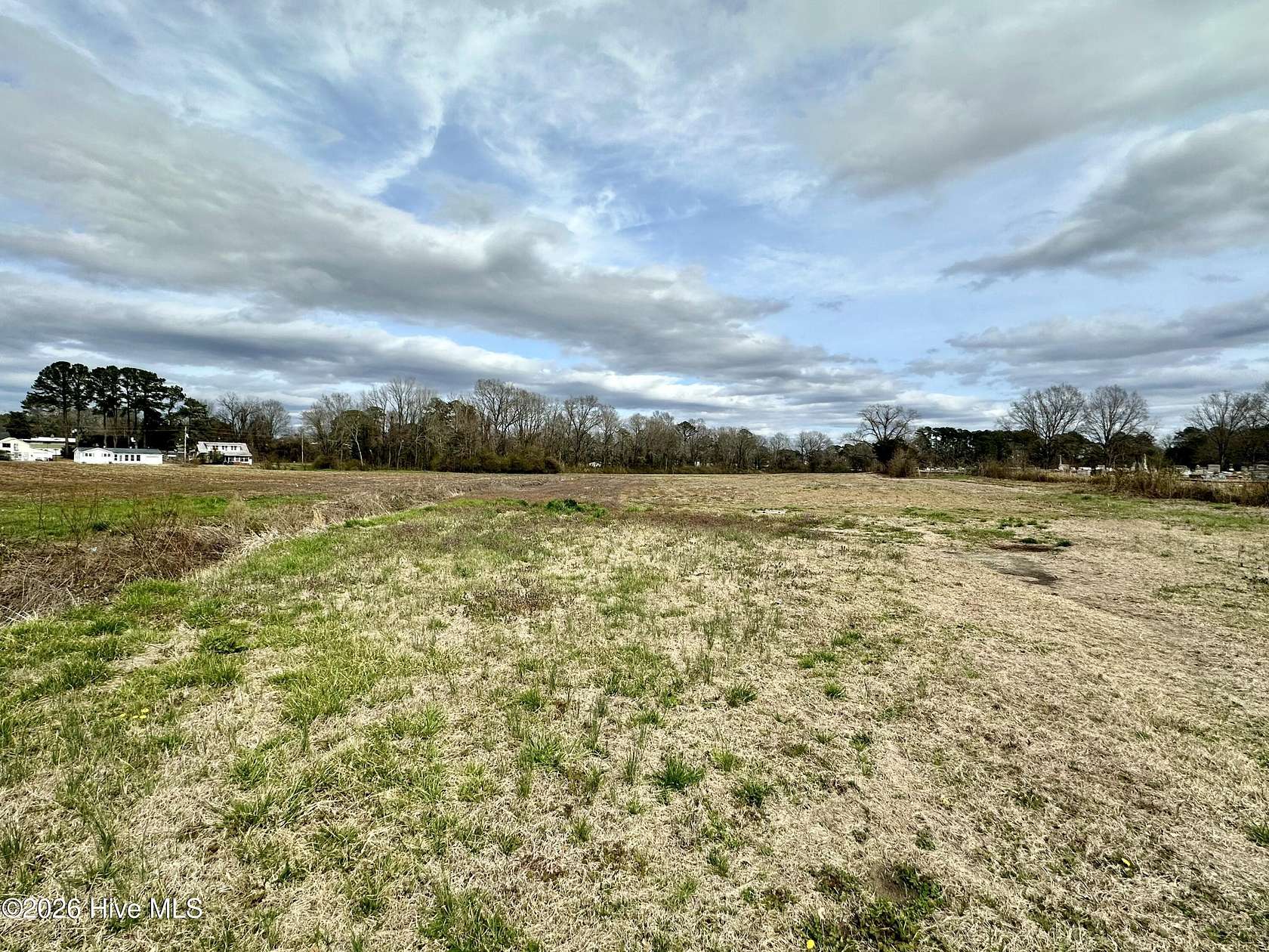 14 Acres of Land for Sale in Ayden, North Carolina