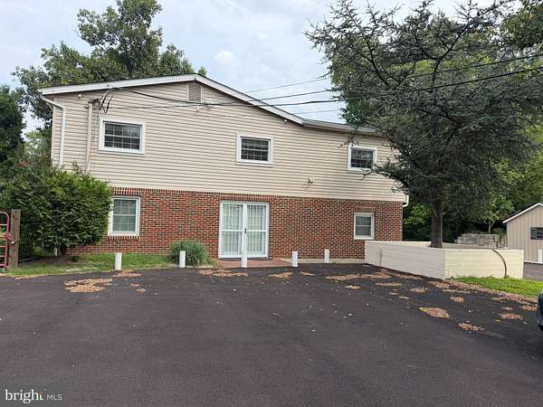 4.38 Acres of Land with Home for Lease in Beltsville, Maryland