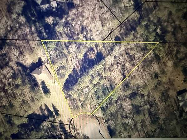 0.4 Acres of Land for Sale in Hamilton, Georgia