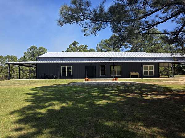 40 Acres of Recreational Land with Home for Sale in Mineola, Texas