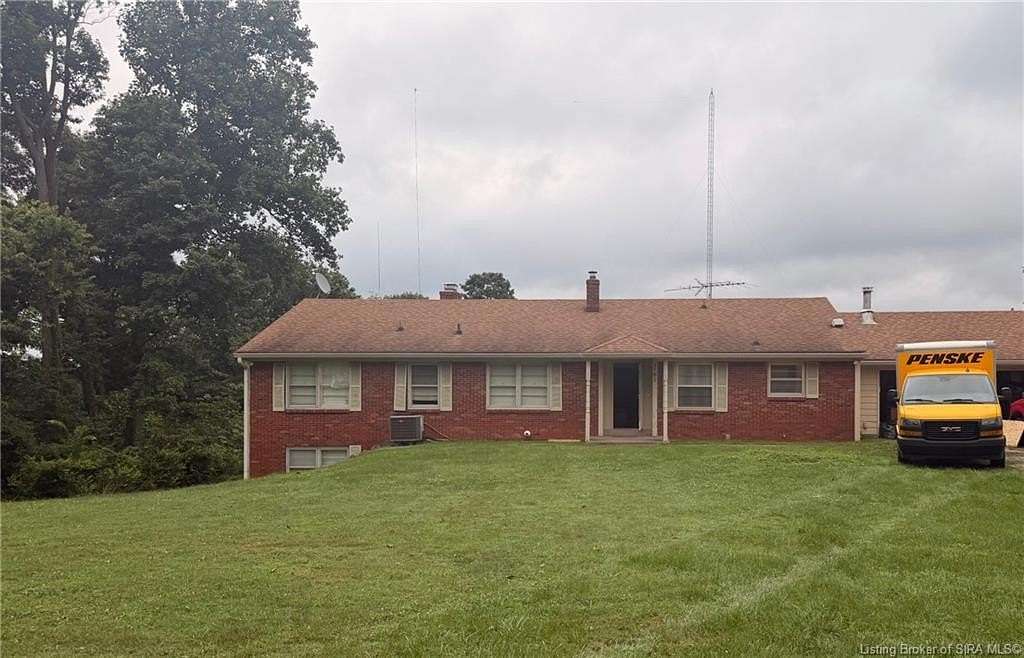 1.88 Acres of Land with Home for Sale in New Albany, Indiana