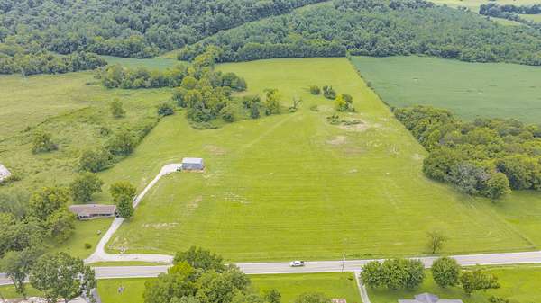24 Acres of Agricultural & Residential Land for Sale in Monticello, Kentucky