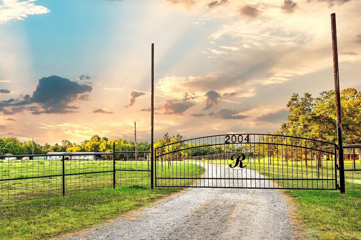 5.16 Acres of Land with Home for Sale in Pottsboro, Texas