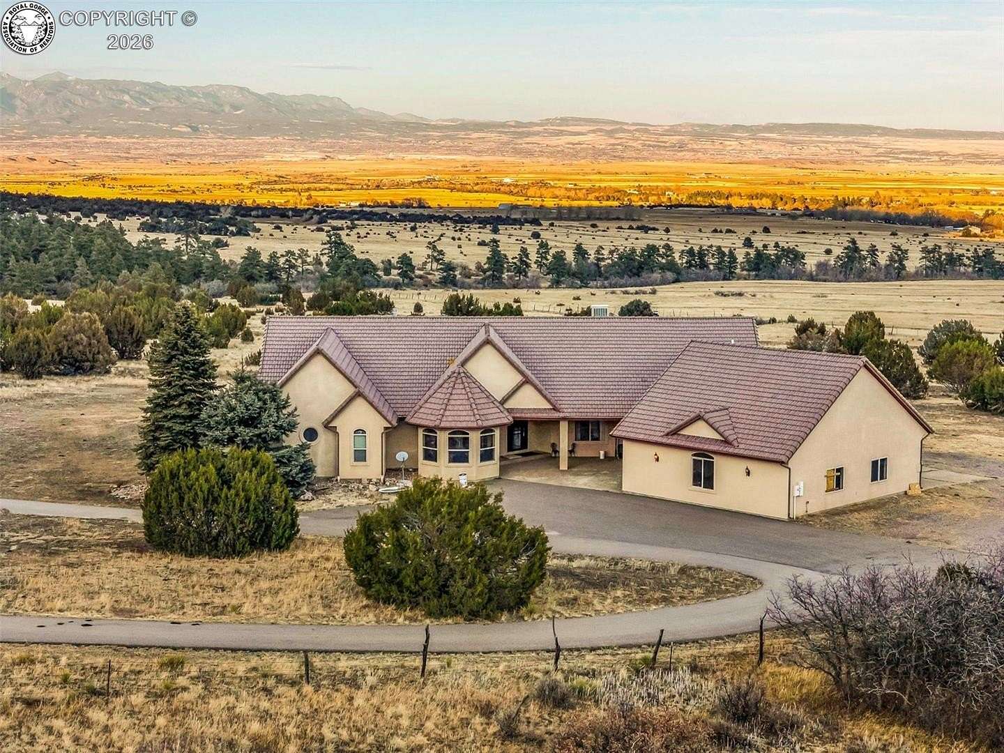 35 Acres of Land with Home for Sale in Wetmore, Colorado