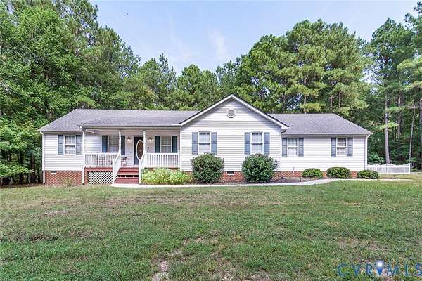 5.57 Acres of Land with Home for Sale in Prince George, Virginia
