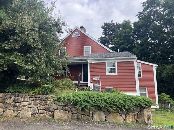 3.6 Acres of Land with Home for Lease in Wilton, Connecticut