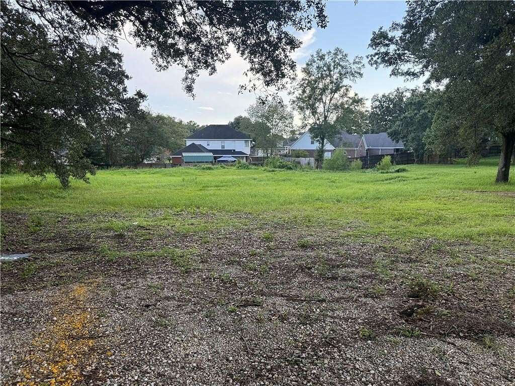 0.46 Acres of Commercial Land for Sale in Mobile, Alabama