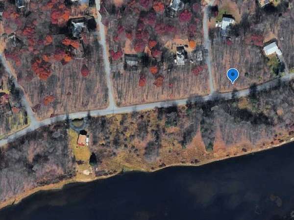 0.5 Acres of Residential Land for Auction in Albrightsville, Pennsylvania