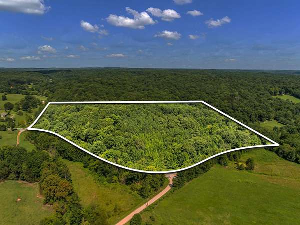 31.9 Acres of Recreational Land with Home for Sale in Waverly, Tennessee